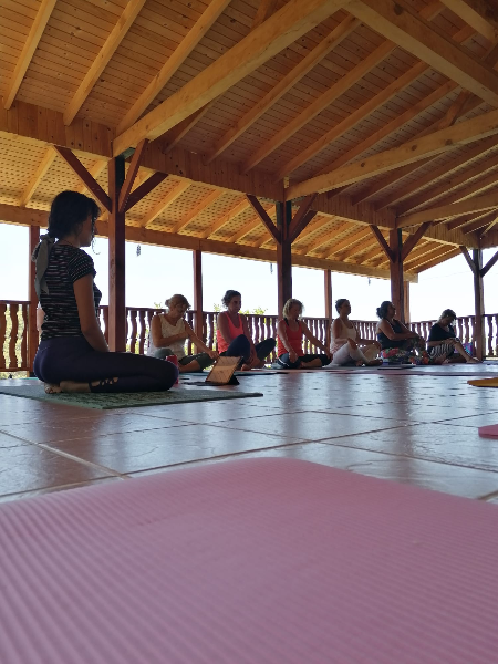 YİN YOGA