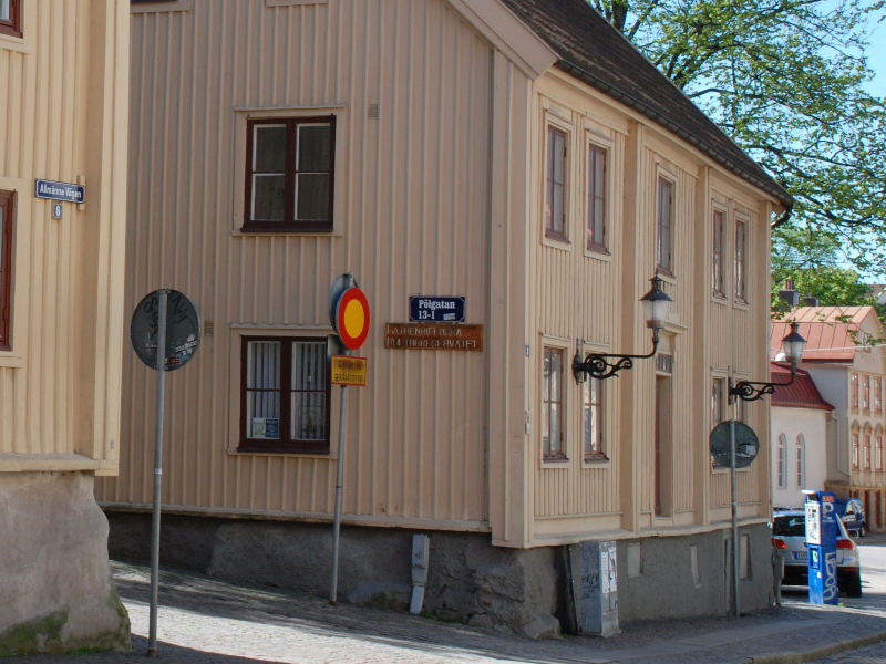 gult hus